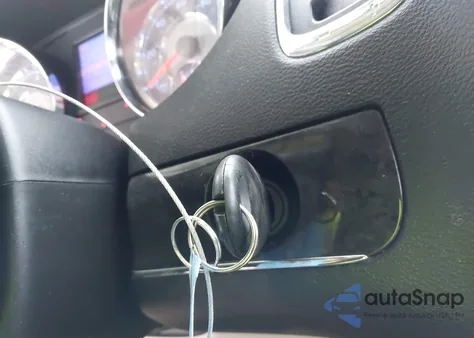 2015 Chrysler Town & Country Touring z USA, uszkodzony, nr VIN 2C4RC1BG4FR565087